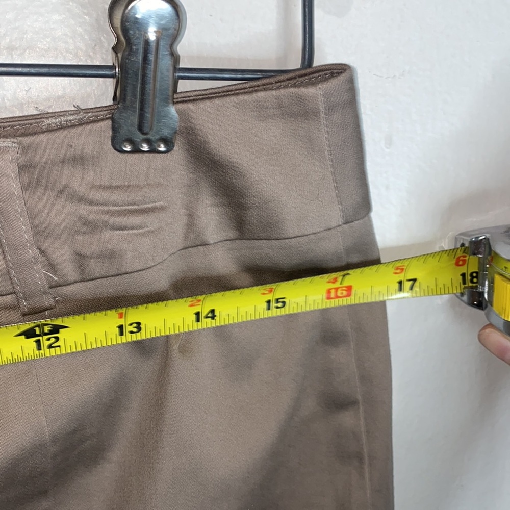 🌵APT. 9 Pencil Skirt in a tan/ light brown shade! - Picture 5 of 9